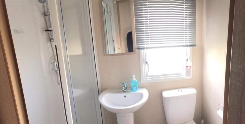 Hotel 6 Berth Park Dean Saltfleet Barneys Den Exteriér fotografie